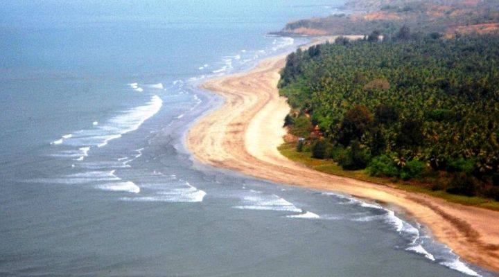Top 8 Places to Visit in Dapoli Beach | Sightseeing Points Near Dapoli